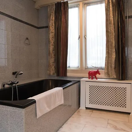 Double Floor Canal Estate Guest house Amsterdam