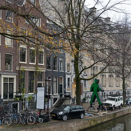 Double Floor Canal Estate Amsterdam